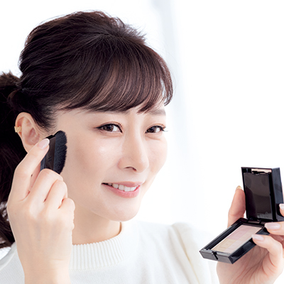 石井美保さんセレクトの王道ベースメイク4点セット｜この春最旬の肌を手に入れたいならこれ！