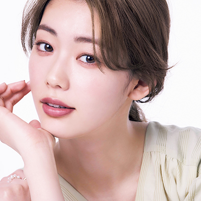 石井美保流カラーマスカラの楽しみ方｜オレンジ、ボルドー、寒色系…どの色が好み？