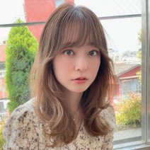 骨格のお悩み解消！【下膨れ・セミロングさん】の似合わせスタイリング方法