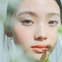 「絶対はないよ」と新緑を吹き抜ける風は言う｜青葉が揺れる、初夏メイクvol.4