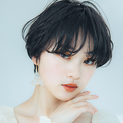ボリュームアップ＆軽やかさが叶う♪ 動きのあるハンサムショートのパーマ