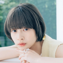 【ボブヘア】小顔効果抜群！ しゃれ見えもかなうコンパクトミニボブ