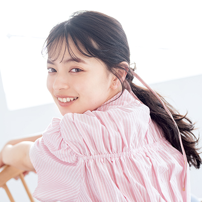 【最旬ヘアアレンジ】ゴワッと広がる髪の毛をカバーしつつ、今年っぽくおしゃれに変身♪