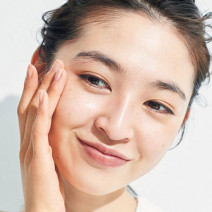 【夏用】一日中くずれないベースメイクの裏技基本テクニック｜人気H&M長井かおりさんが徹底レクチャー