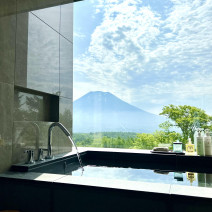 【GRANDおすすめ美トリート】東山ニセコビレッジ・リッツ・カールトン・リザーブ｜ニセコの夏の楽しみ方―ステイ編