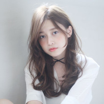 骨格のお悩み解消！【四角型・ロングさん】の似合わせスタイリング方法