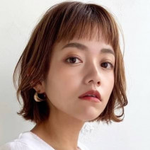 人とは一味違う大人ショートボブなら「ベビーバング」と合わせるのがポイント