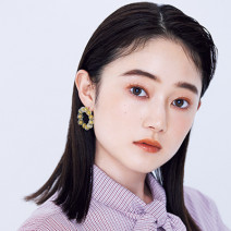 大バズり中！ 季節や服装に合わせて変えたいプチプラカラーマスカラ3選