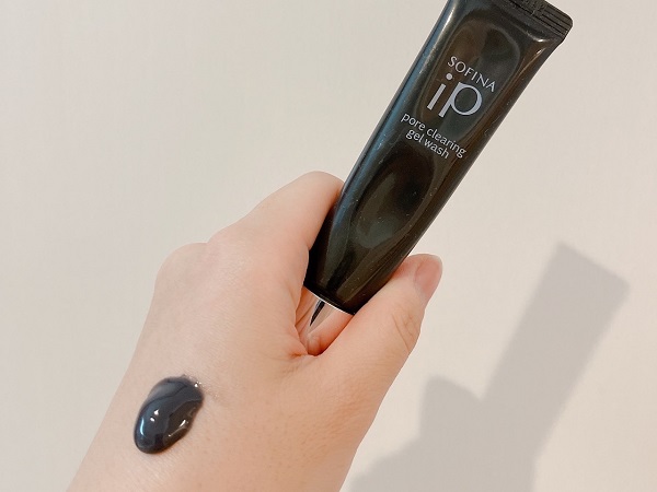 長年悩んだ黒ずみや角栓がスッキリ！ コスパ抜群なソフィーナ iPの部分用洗顔料【美的クラブがお試し】