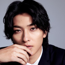 横浜流星さん「周りに流されない生き方をしている人は美しいなと思う」｜スペシャルインタビュー