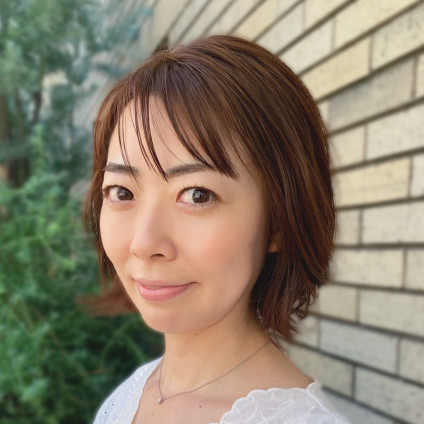 ワンカールパーマで作る大人の外ハネボブの秋色スタイル