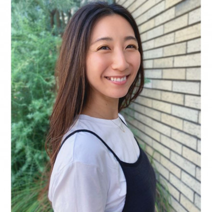 大人のグラデーションロングヘアで自然なカラーを楽しめる