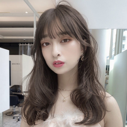 ブラウン系カラーに飽きた人必見！くすみ柔らか「スモーキーグレージュ」で秋色ヘアに