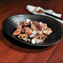 食物繊維×ポリフェノールでキレイをブラッシュアップ！「れんこんといちじく、カッテージチーズのサラダ」Today’s SALAD #214