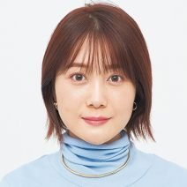 鼻下の長さが気になる人注目！ 簡単メイクテクで小顔＆大人な印象にアップデート