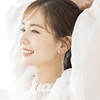 瀬戸口めぐみ式若返り「老化筋ほぐし」｜有名女優通いつけエステの30秒秘技を公開（3）