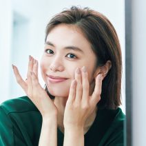 追い保湿も忘れずに♪ H&M 長井かおり流・朝のケアは、エッセンスファンデーションを全顔塗り！