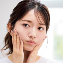 10年先まで美肌でいるために、今すぐ始めるべき3つのこと｜エディター 大塚真里が解説