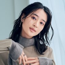 美女の眼差しは“血色”で作る！ 色っぽさをプラスできる赤みシャドウの囲み目メイク