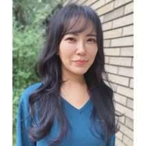 毎日きれいに決まる！姫カットとレイヤーで作る黒髪ロングの大人ウエーブ