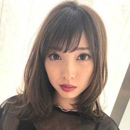癖を活かしたナチュラルボブルフの大人スタイル