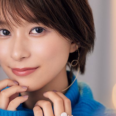 芳根京子さんがキラキライベントメイクに挑戦｜ケイトのマーブルカラーのアイシャドウで大人の眼差しに♪