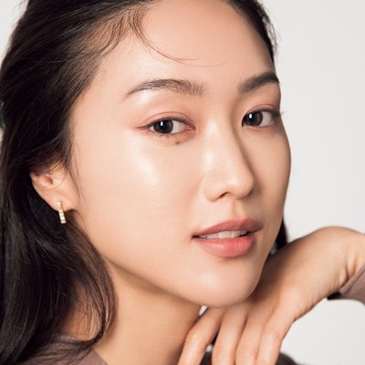 これぞ大人のカバーテクニック。長井かおり式クリームファンデーションの塗り方｜美的GRAND