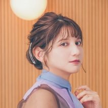 【ミディアムさん向け】イベントの日のこなれセルフヘアアレンジ「ナナメWくるりんぱまとめ」