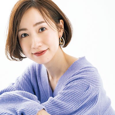 リンメルの限定アイシャドウが超かわいい♪ 甘さ控えめの大人ピンクで作る春のアイメイク【フェミニンタイプ】