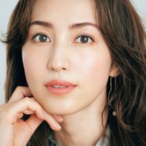 春新色シアーラベンダーで大人盛り♪ 有村実樹さんのモーニング美容ルーティン【ベーシック編】