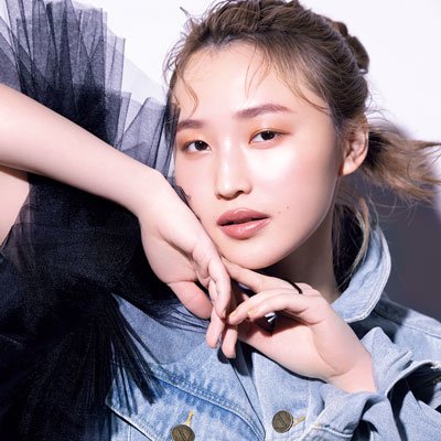 【春メイク】鞘師里保さん「ピンクだけどカッコいい。今の私の気分にぴったりです」｜Web限定カットも公開