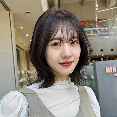 地毛風カラーで肌色キレイ！軽やかな動きのある大人のくびれボブ｜最旬ヘアカタログ