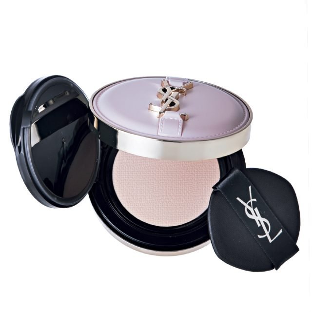 イヴサンローラン　ラディアント タッチ グロウパクト コレクター アイボリー 202306gcc32-640x640.jpg