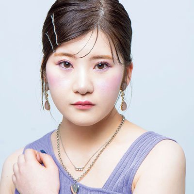 【最先端メイク】大人の遊び心満載♪ 「NEO CITY POP」＆「Y3K」の2つのメイクをプチプラコスメでやってみた！
