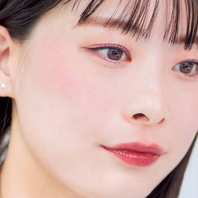 チーク＆リップの2点盛りで血色感UP♪ 上気したようなイチゴ顔メイクにTRY｜韓国発「果汁メイク」