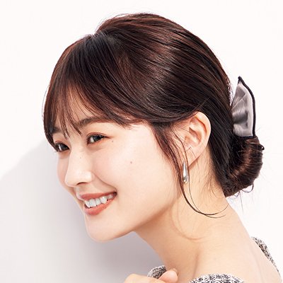 【梅雨時ヘアアレンジ】デフトバンを使ったゆるシニヨンでペタンコ回避