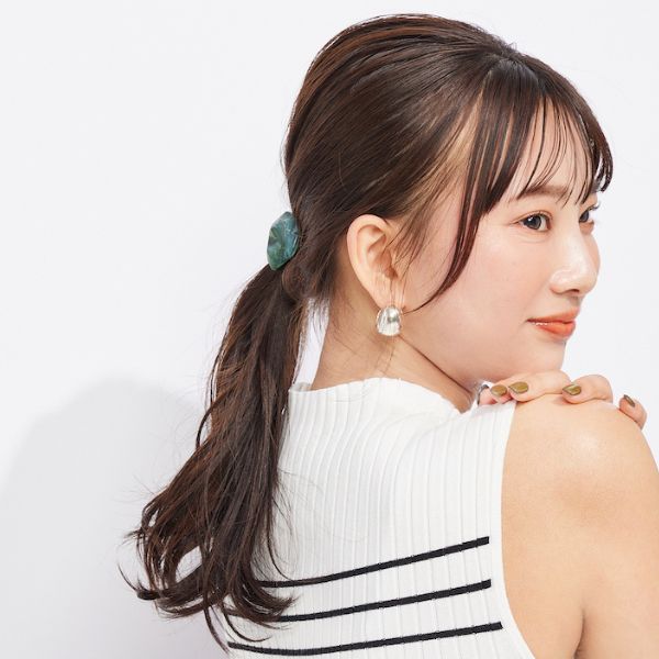 老けて見えない！簡単「こなれ」ひとつ結び【ヘアアレンジ基本のき】