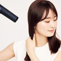 湿気に負けない髪を仕込む8つのテクニック【梅雨のヘアケア】