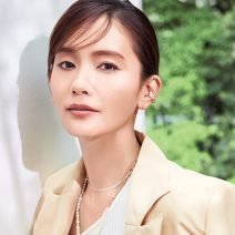 中村ゆりの“こく色”夏メイク。ベージュシャドウを眉下に入れて彫り深アイに｜美的GRAND