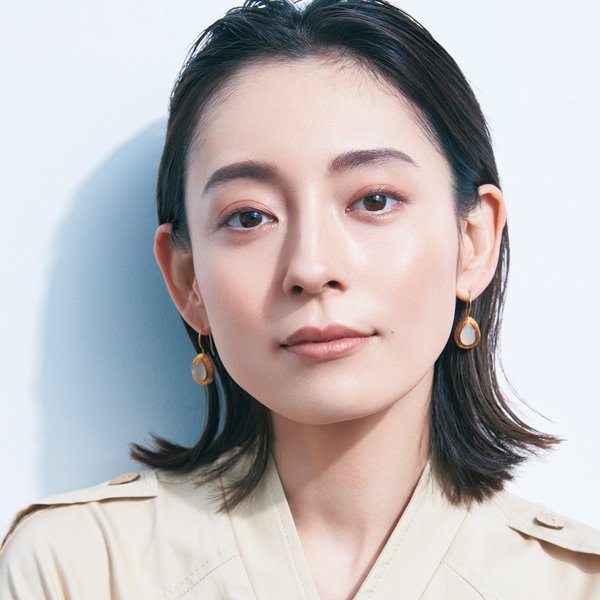 気になる“にんにく鼻”を解消！黒田流「骨格再建メイク」｜美的GRAND