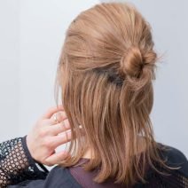カジュアルにキマるハーフアップお団子【ヘアアレンジ基本のき・サロンスタッフ版】