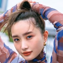 ルナソルのブルーマスカラが秋イチ気分♡ 涼やかにきらめくまつげで大人のこなれ感を