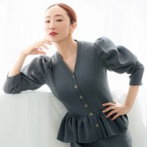 「この秋のファンデは塗らないと絶対ソン！」神崎 恵さんが語る、新作ファンデーションの魅力
