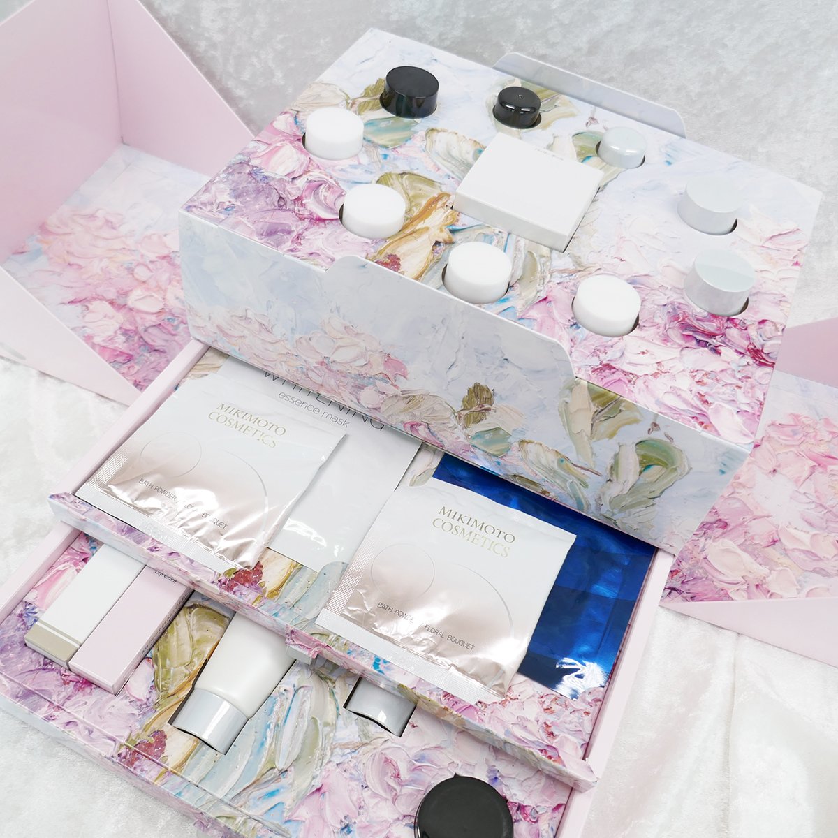 クリスマスコフレ 2023年クリスマスコフレ】「SK-II」ホリデーコレクションは