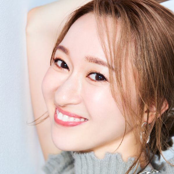 有沙 瞳さん「退団後初！私物コスメ全部見せます」【宝塚歌劇OGセルフメイク】【スペシャルインタビュー付き】