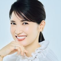 友利 新先生の愛用アイテム大公開！ 細胞を生み出す基底膜にアプローチしたケアで年齢不詳肌に！