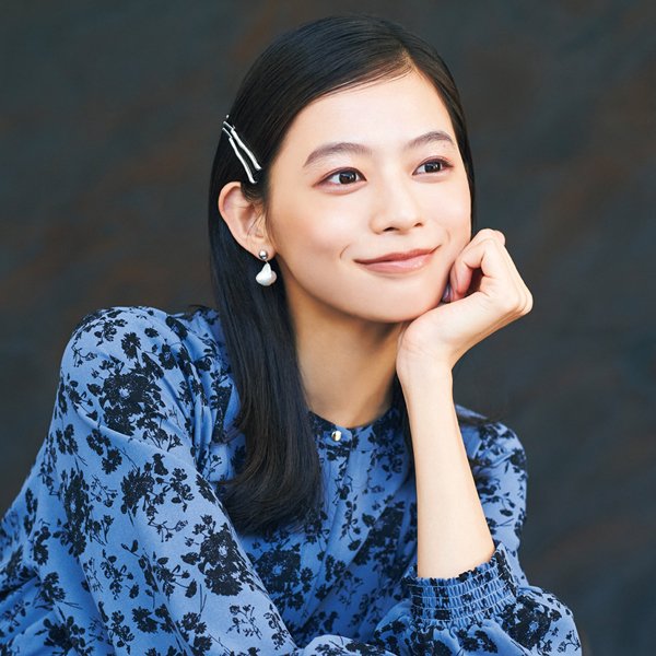 ロングヘアでもショートでもOK！ パーティにもおすすめの簡単前髪アレンジ