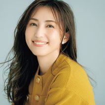 有村実樹さんが選んだベストコスメ、54品全部見せます！【2023年下半期個人ベストコスメ】