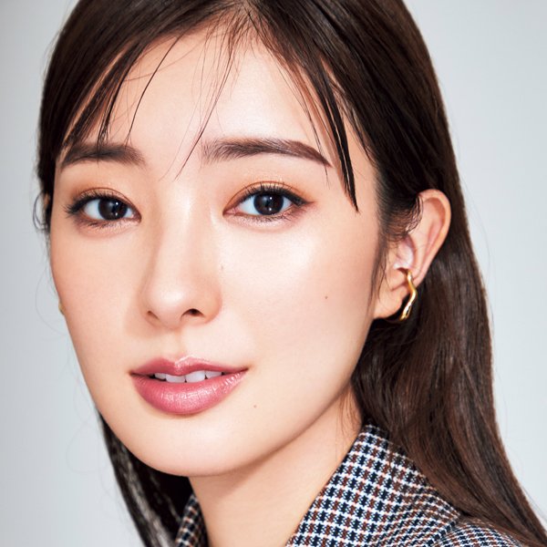 一気にあか抜ける“脇役眉”が今っぽい♡ 使用アイテム＆作り方を大公開！