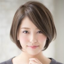 丸顔さん、面長さんに！失敗しない、かわいいショートボブのコツ｜最旬ヘアカタログ
